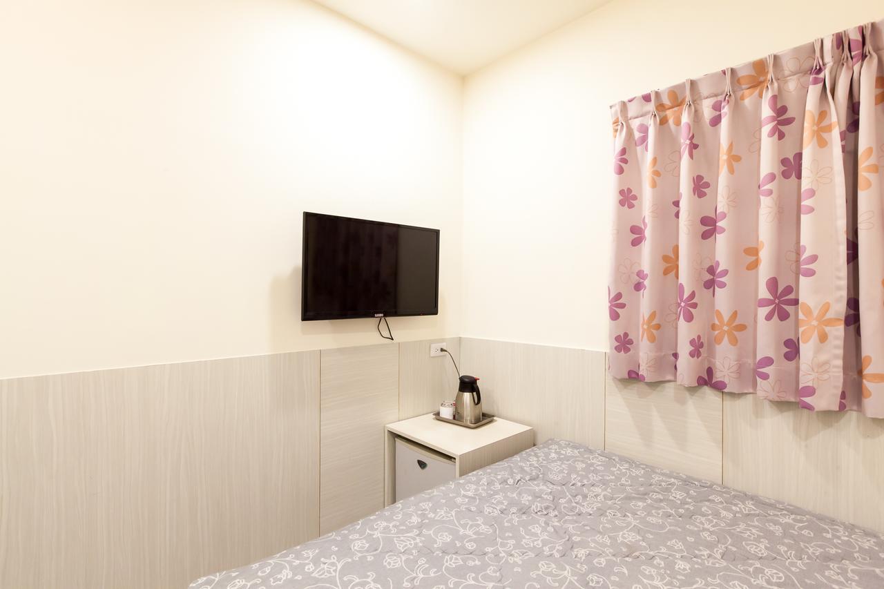 Ruei Gung Business Hotel גאושיונג מראה חיצוני תמונה