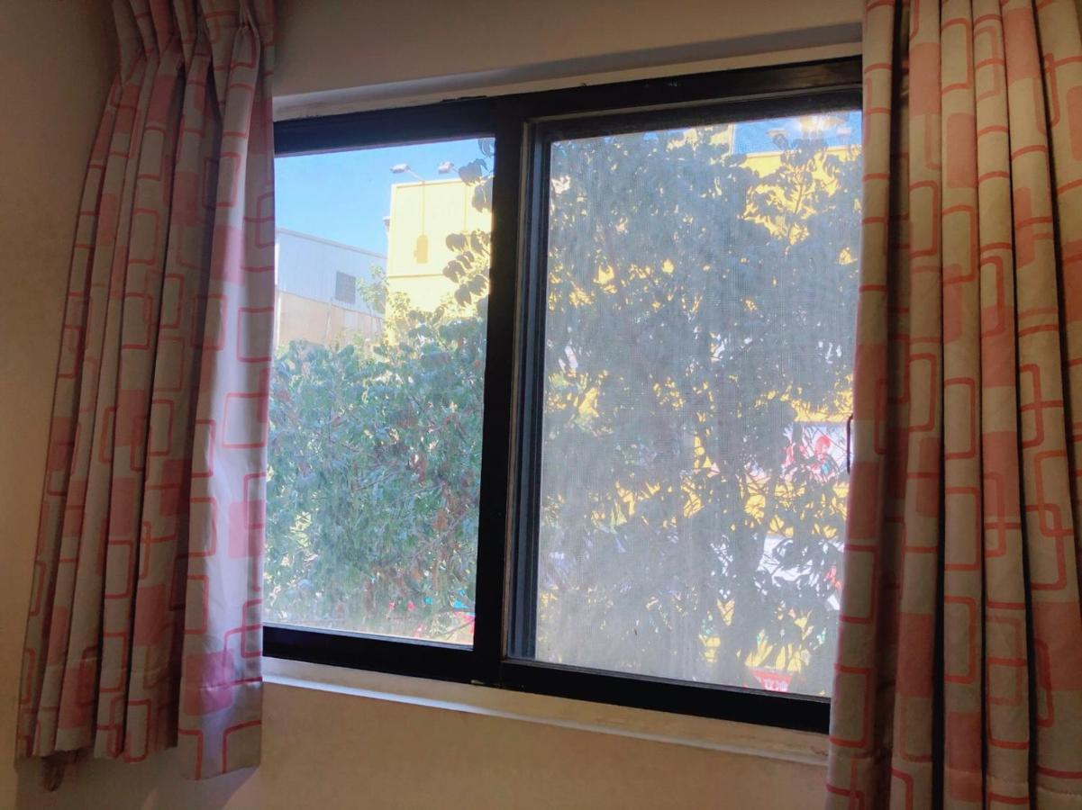 Ruei Gung Business Hotel גאושיונג מראה חיצוני תמונה